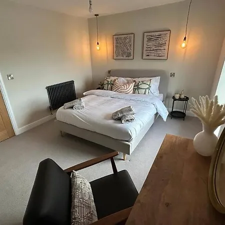 Вилла Caernarfon Modern Townhouse Snowdonia Экстерьер фото