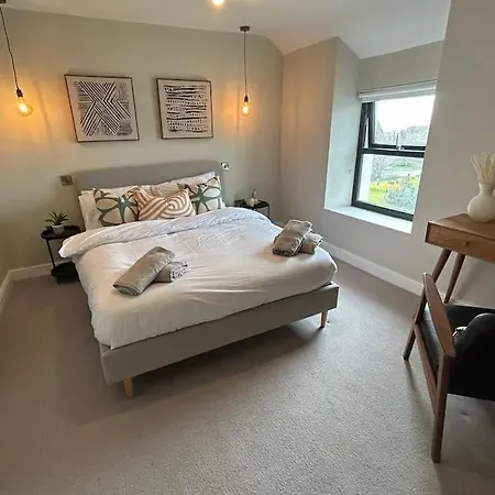 Вилла Caernarfon Modern Townhouse Snowdonia Экстерьер фото