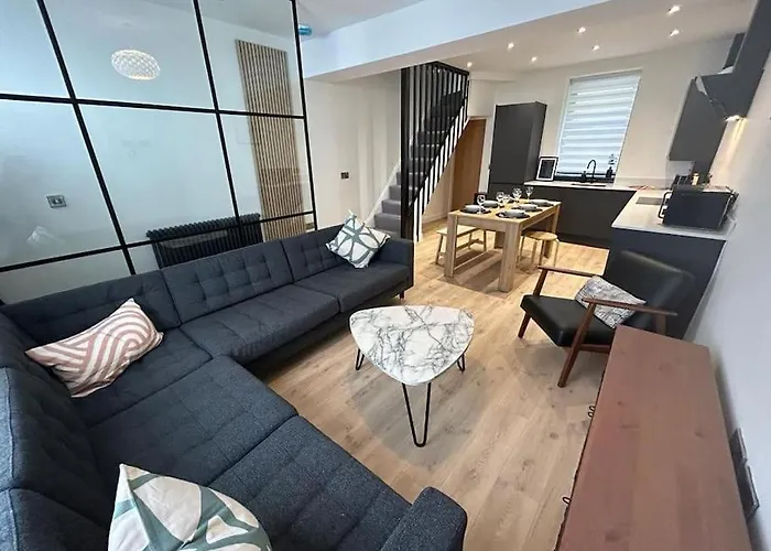 Caernarfon Modern Townhouse Snowdonia