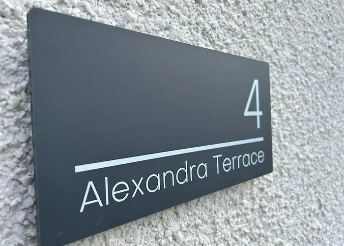 Caernarfon Modern Townhouse Snowdonia