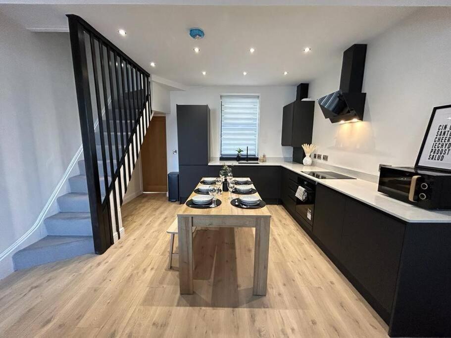 Modern Townhouse Snowdonia * Caernarfon